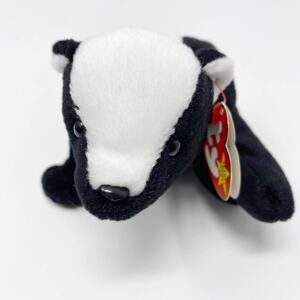 TY Vintage Skunk "Stinky" Beanie Baby
